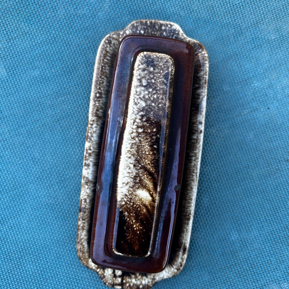 Vintage-Style Decorative Hull butter dish